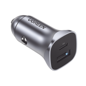 Cargador de Auto 24W | Puerto USB-A y USB-C | Carga Rápida | Compatible con Vehículos de 12 y 24 VCD | PD3.0 + QC3.0 | Indicador Led | Diseño Compacto | Chip Inteligente | Caja de Aluminio.